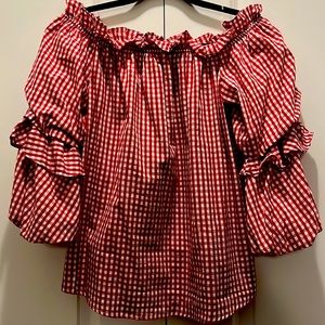 Red and white checkered top | off the shoulder